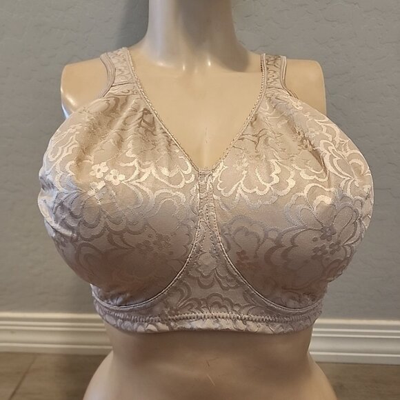 Playtex Bra 40DDD Nude Wireless Unlined 4745 - Picture 1 of 3